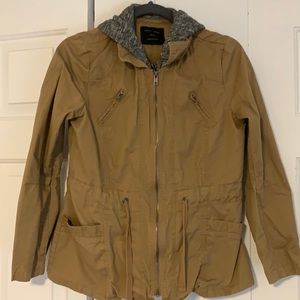 Juniors Love Tree Fleece hooded Anorak utility jacket. Size Small.